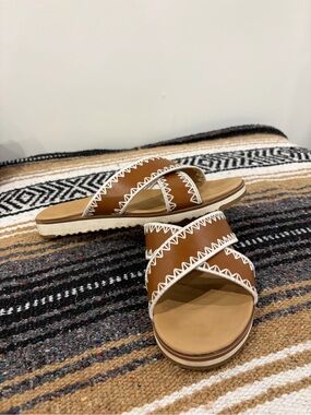 Catherine Malandrino Brown Slide Sandals with White Zigzag Trim